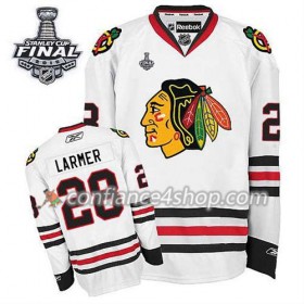 Maillot de Hockey Chicago Blackhawks Steve Larmer #28 Extérieur blanc 2015 Stanley Cup - Homme