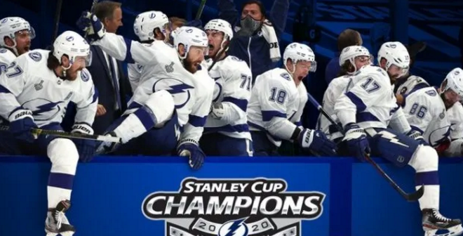 Lightning remportera à nouveau la coupe Stanley après 16 ans